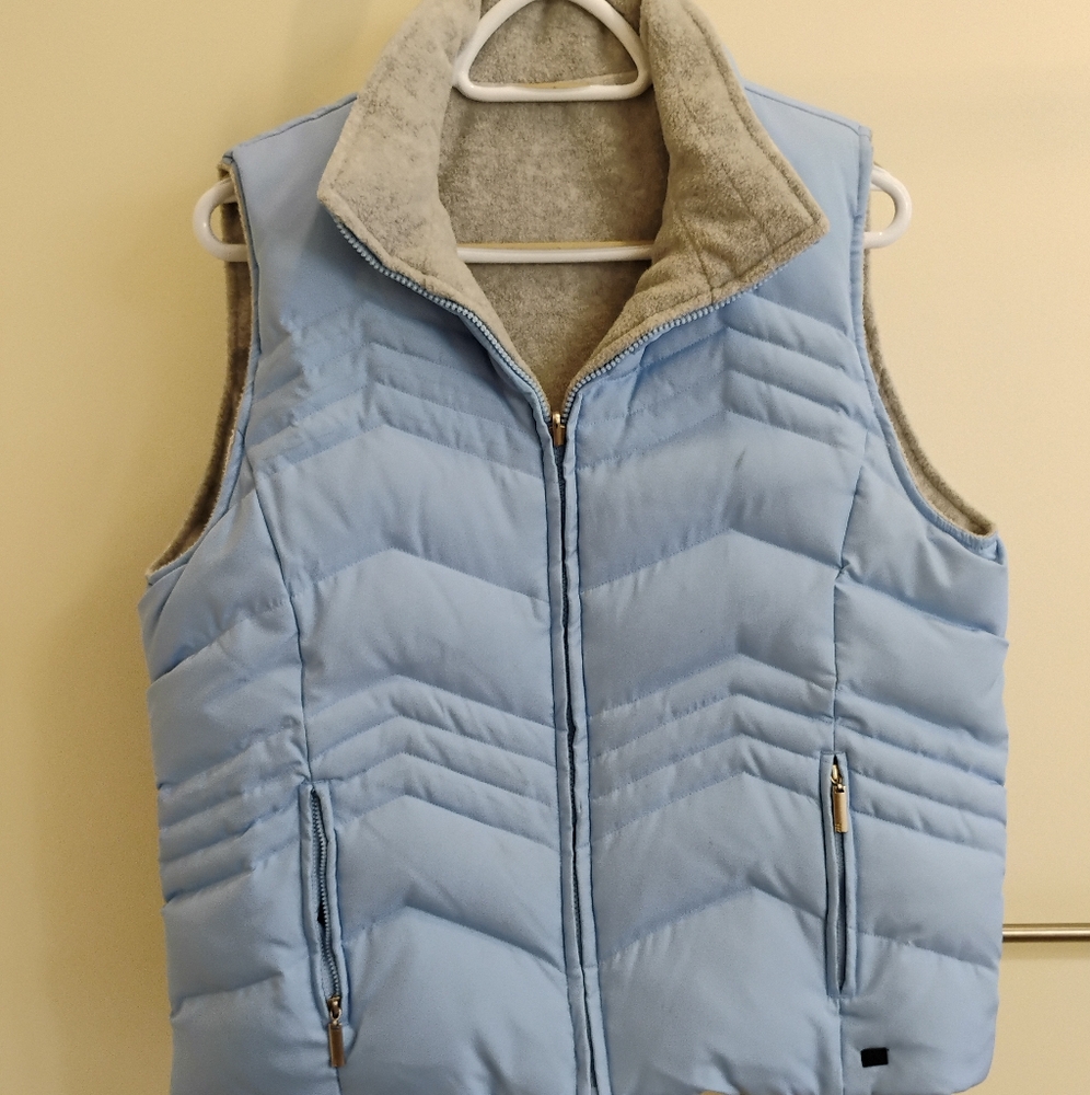 New York & Company reversible quilted down vest